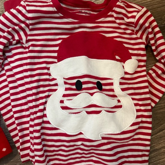 The Children’s Place Santa 4 and Cat & Jack Christmas Pajamas - Picture 10 of 10